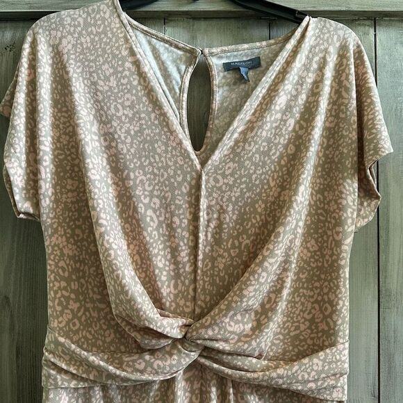 Madison Leopard Jumpsuit - Picture 2 of 9